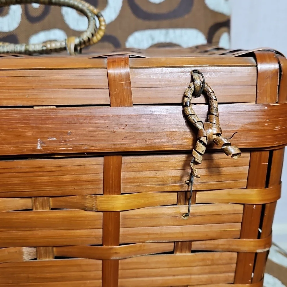Antique Bamboo Slat Fishing Basket Japanese Late 1800's?  Vintage